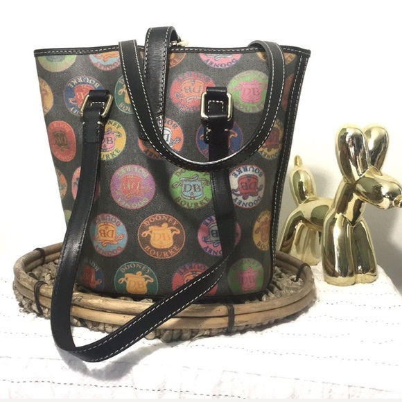dooney and bourke north south bucket bag